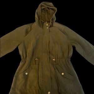 Woman’s windbreaker jacket